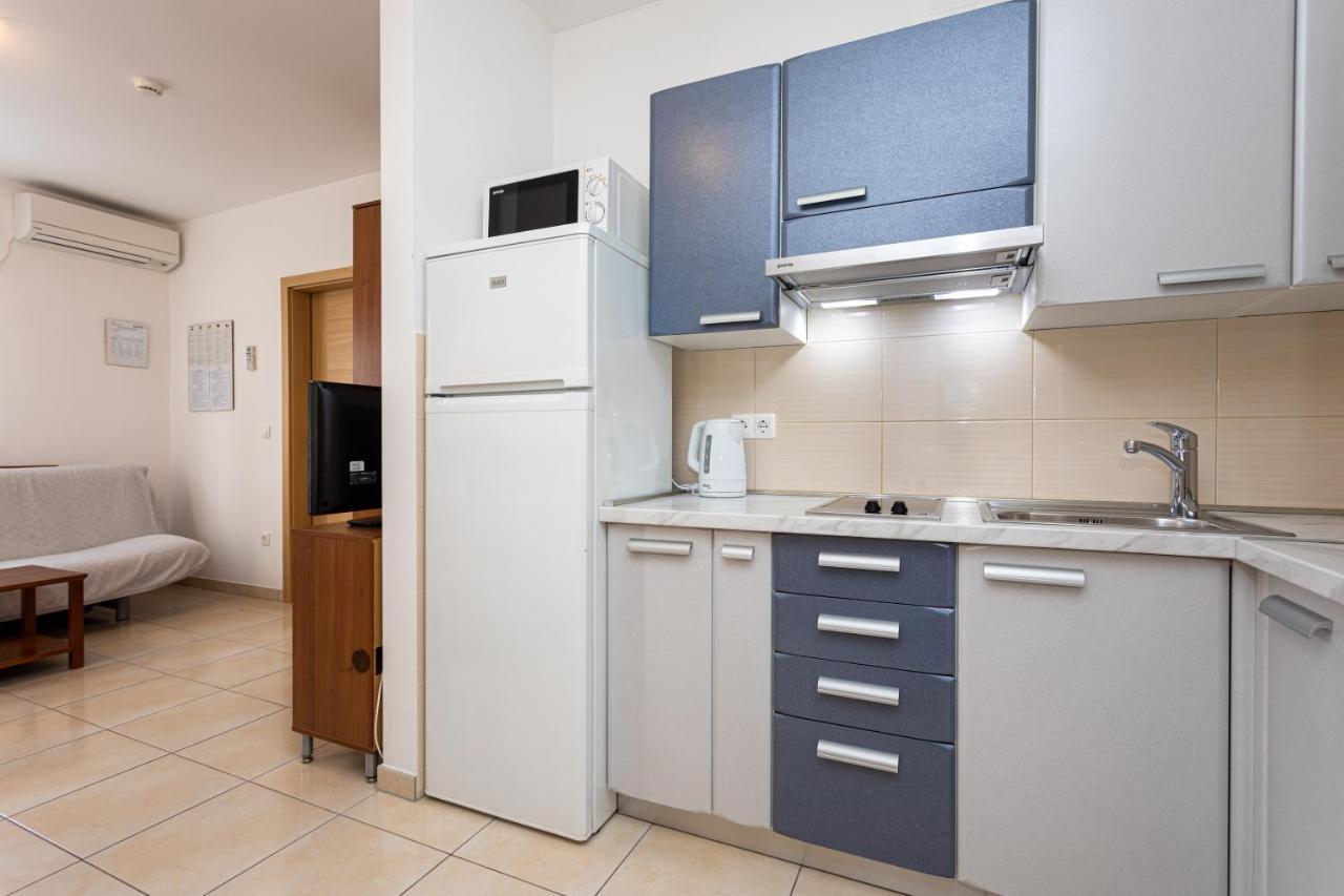 Apartments Crneković Baška Buitenkant foto