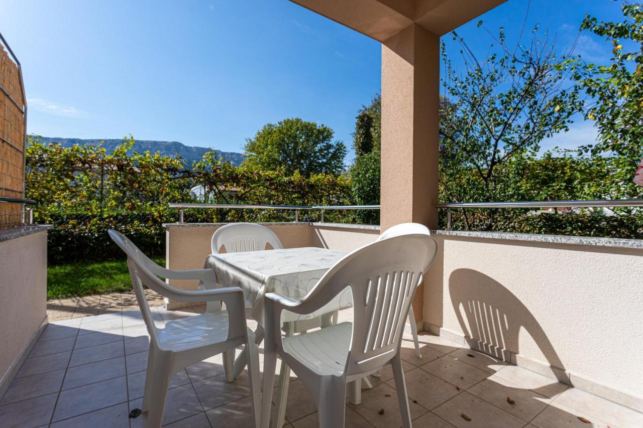 Apartments Crneković Baška Buitenkant foto