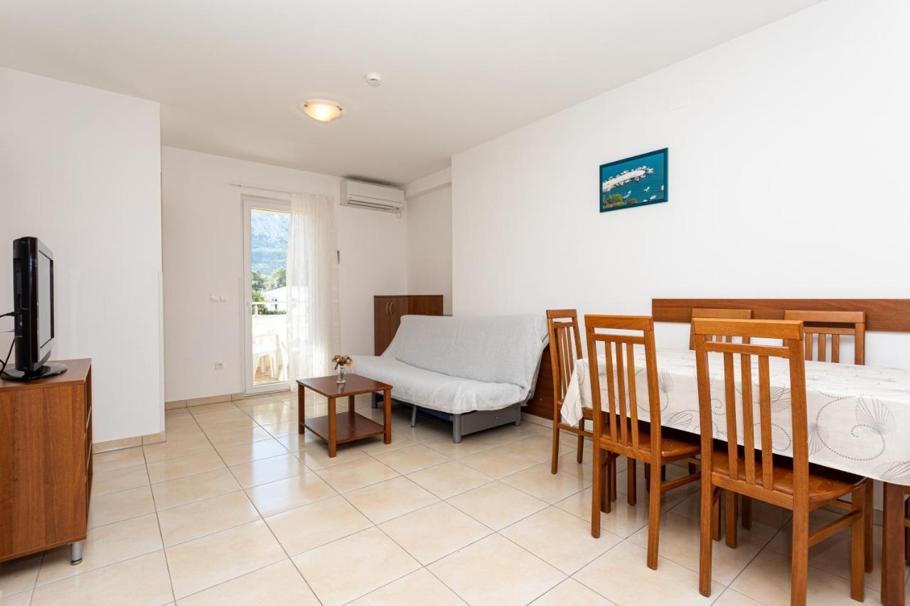 Apartments Crneković Baška Buitenkant foto