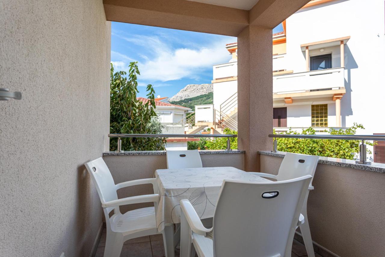 Apartments Crneković Baška Buitenkant foto