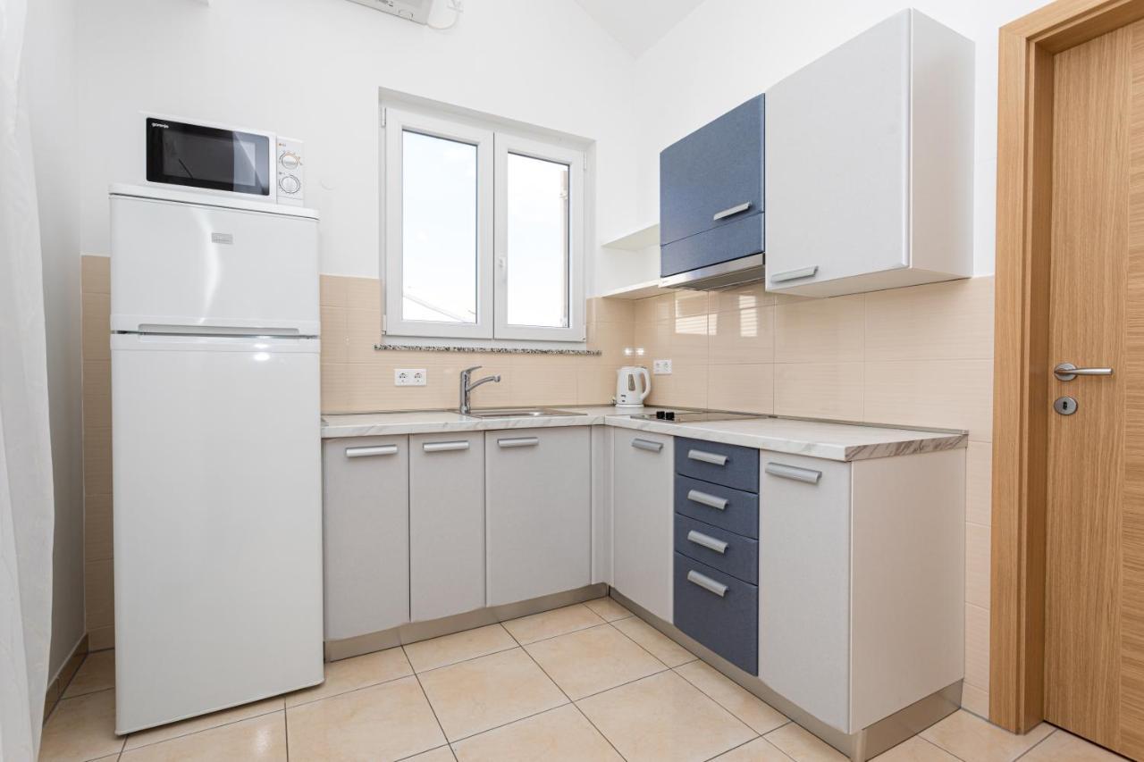Apartments Crneković Baška Buitenkant foto