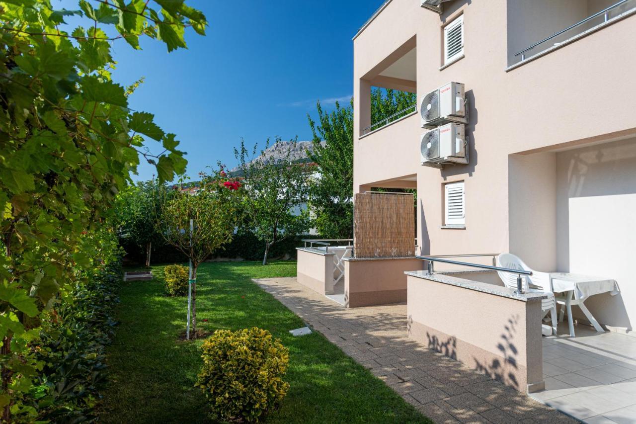 Apartments Crneković Baška Buitenkant foto